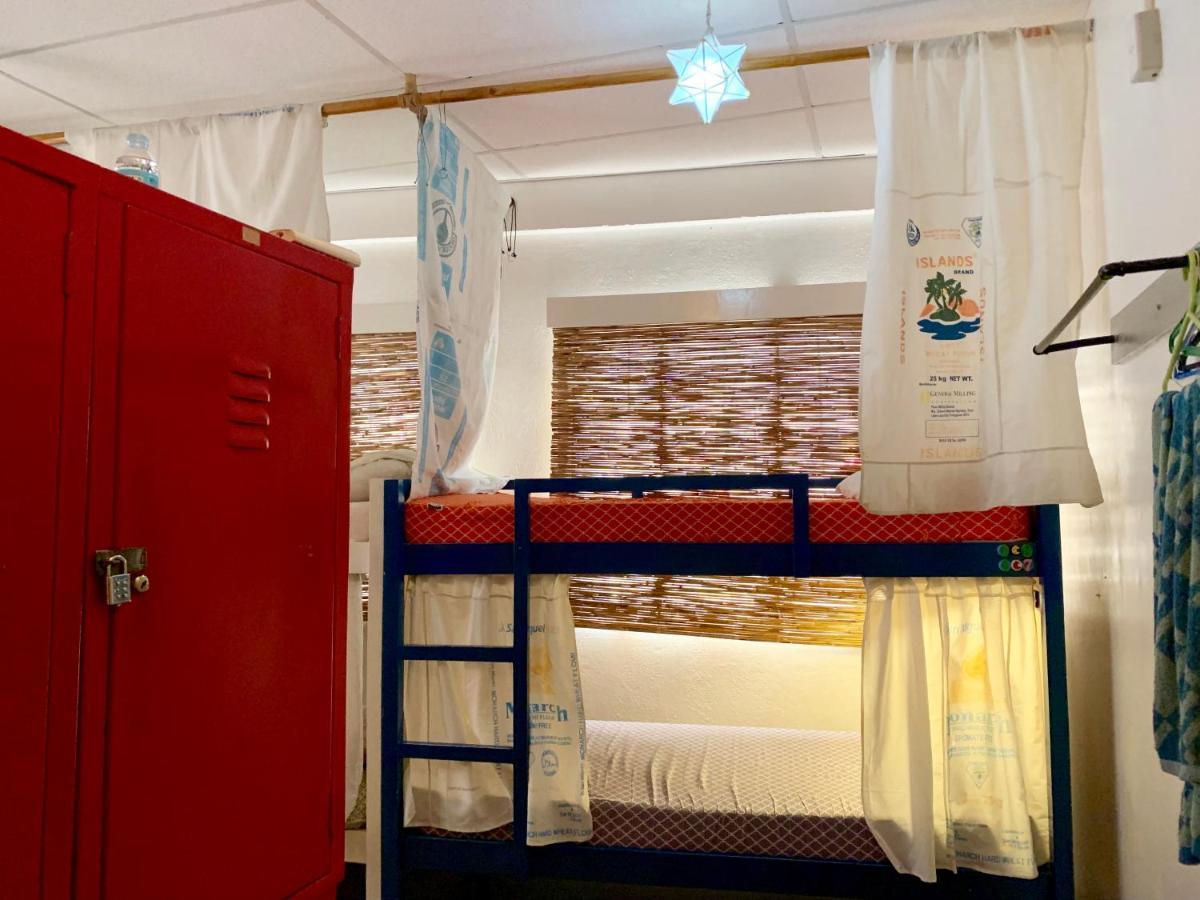 Moon Fools Hostel Panglao Dış mekan fotoğraf