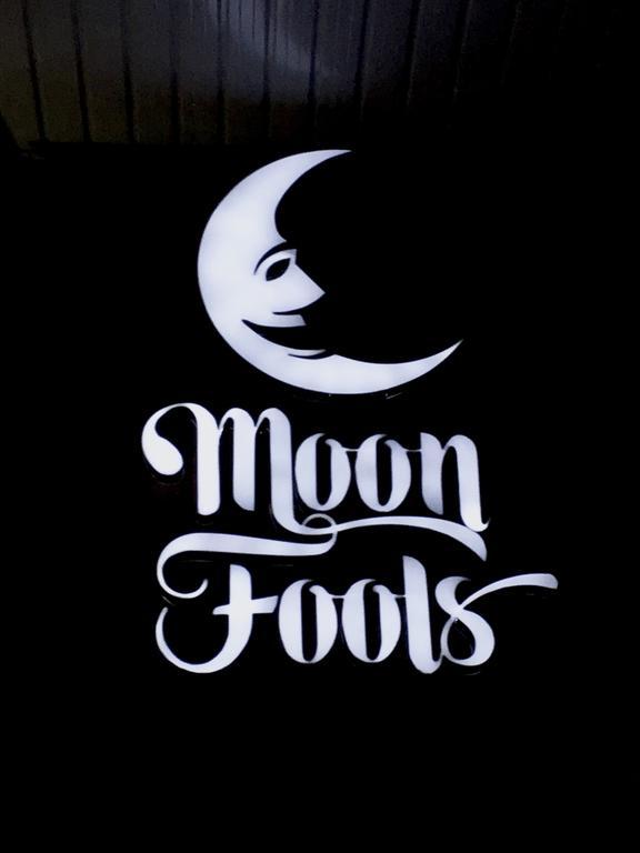 Moon Fools Hostel Panglao Dış mekan fotoğraf