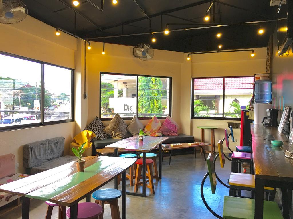 Moon Fools Hostel Panglao Dış mekan fotoğraf